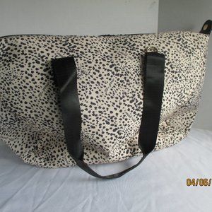 Mali & Lili Signature Leopard Print Weekender Bag/NWT